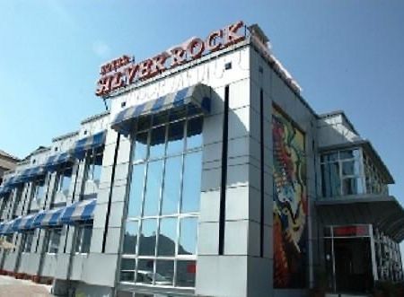 Hotel Silver Rock Mussoorie Ngoại thất bức ảnh