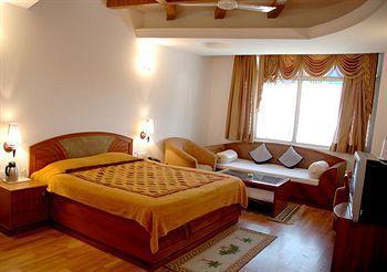 Hotel Silver Rock Mussoorie Ngoại thất bức ảnh