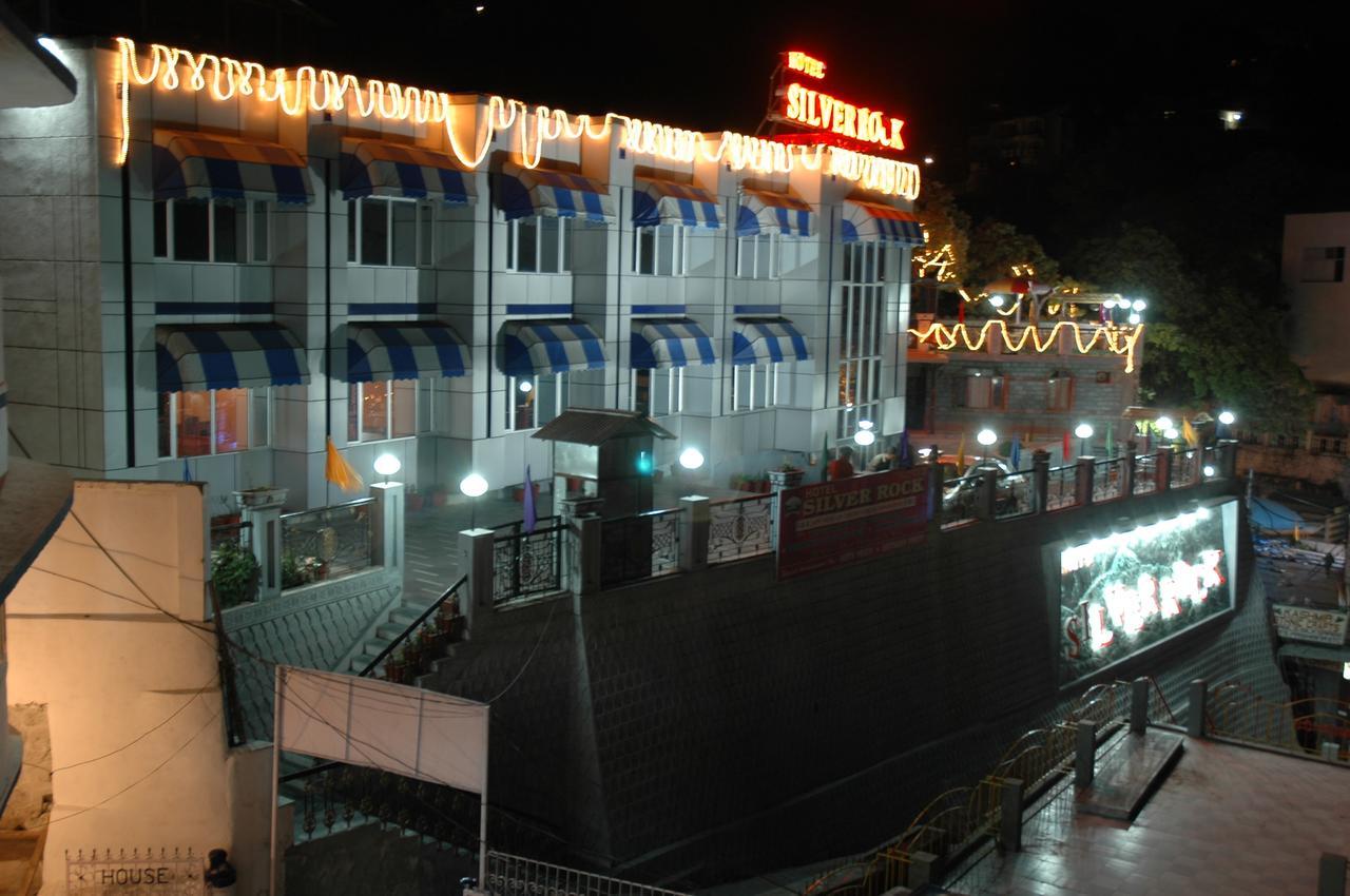 Hotel Silver Rock Mussoorie Ngoại thất bức ảnh